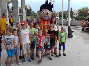 Szkołka Piłkarska OLIMPIC na meczu Korony Kielce